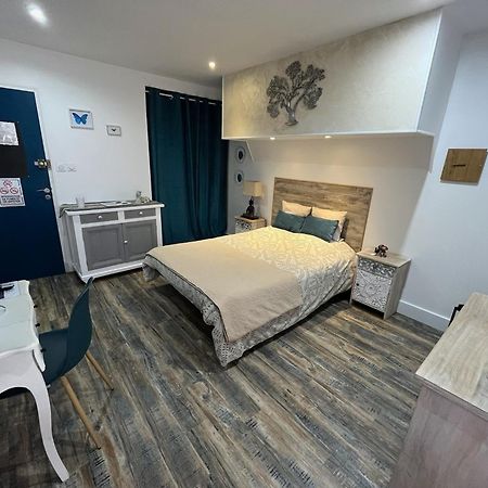 Chambres D'Hotes A La Forge Du Coglais La Selle-en-Cogles Bagian luar foto