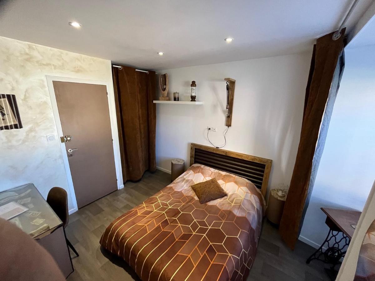 Chambres D'Hotes A La Forge Du Coglais La Selle-en-Cogles Bagian luar foto