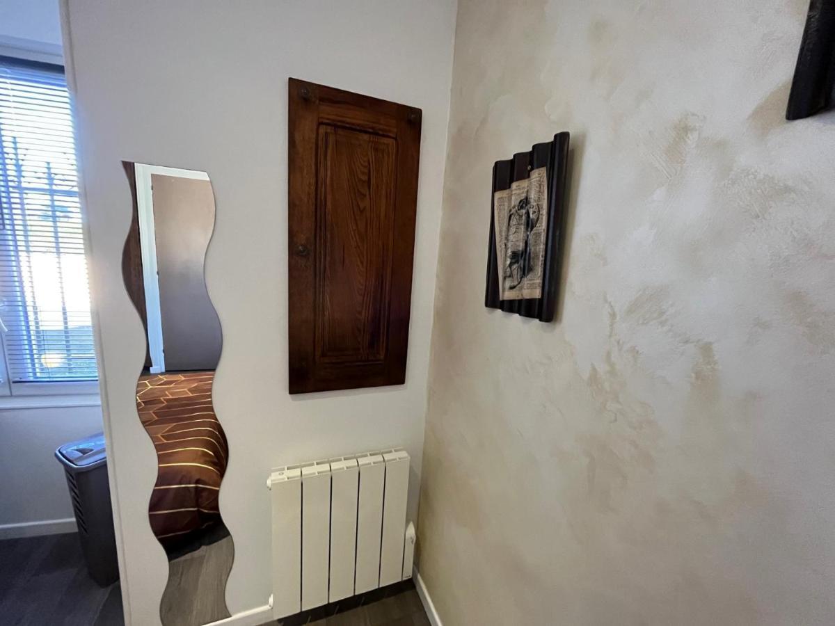 Chambres D'Hotes A La Forge Du Coglais La Selle-en-Cogles Bagian luar foto