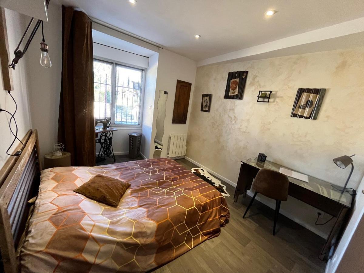 Chambres D'Hotes A La Forge Du Coglais La Selle-en-Cogles Bagian luar foto