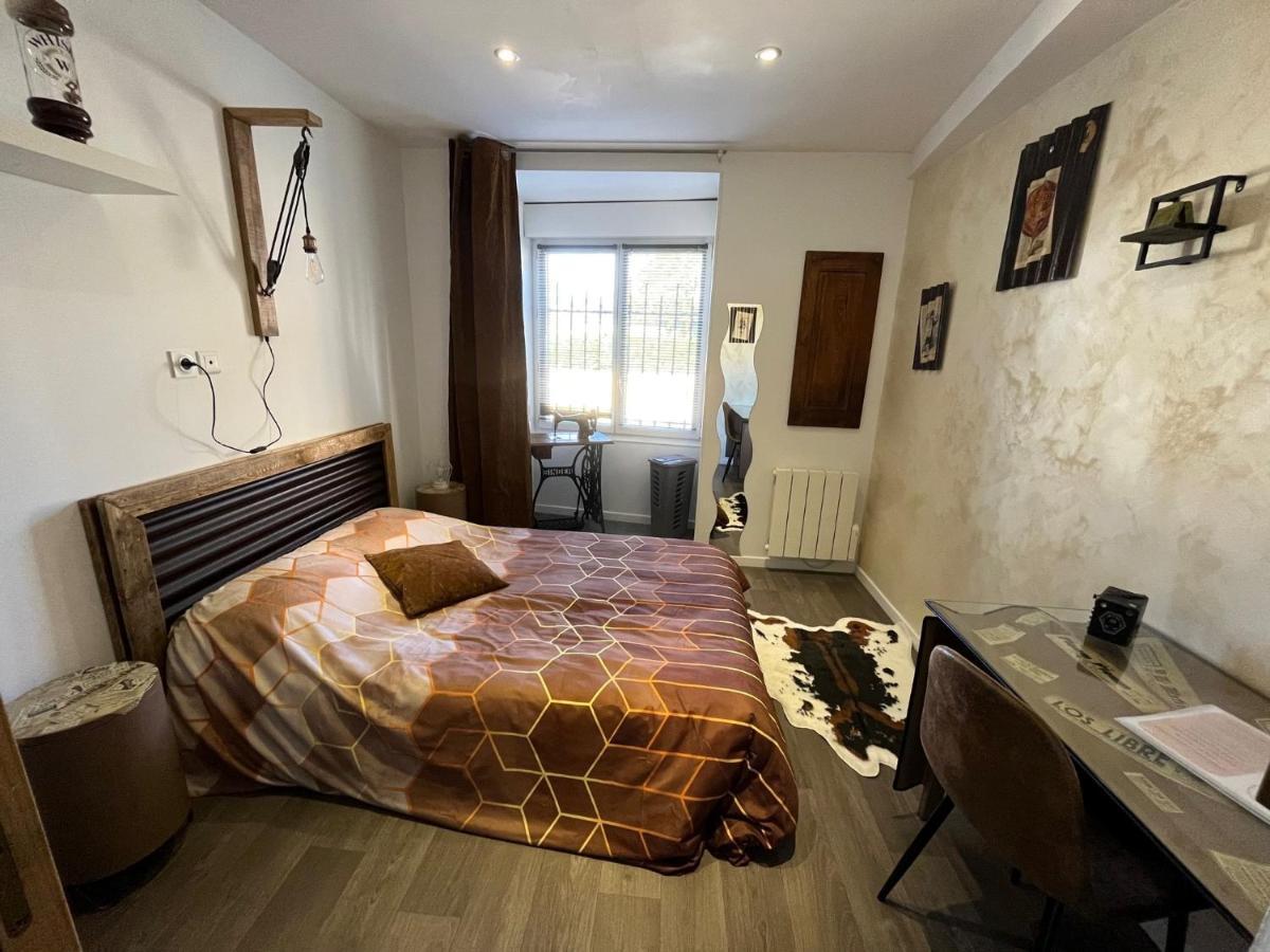 Chambres D'Hotes A La Forge Du Coglais La Selle-en-Cogles Bagian luar foto